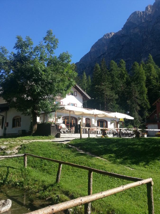 Hotel Fiames Cortina dʼAmpezzo Eksteriør bilde